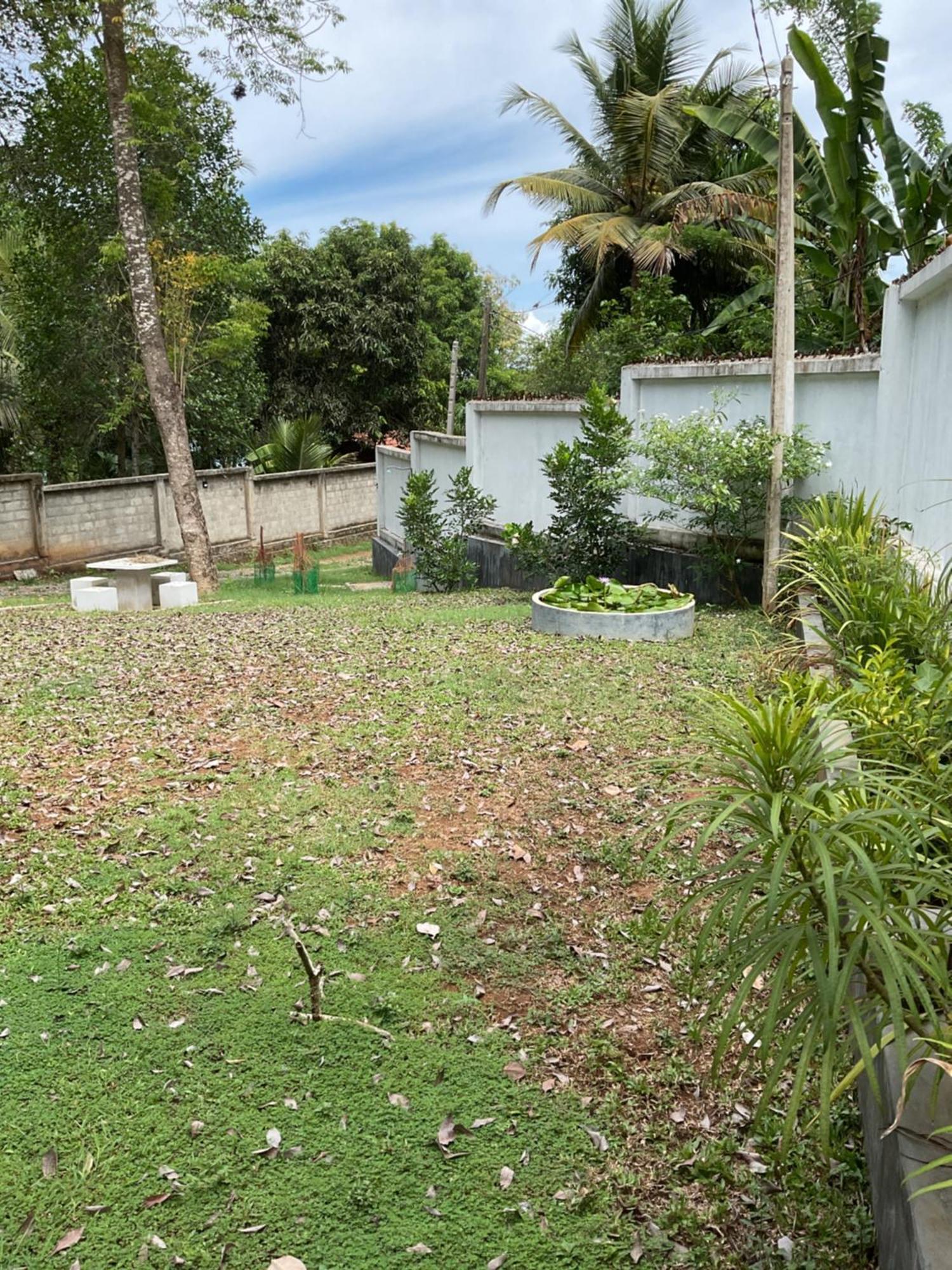 Lodge Rukaththana Unakuruwa *