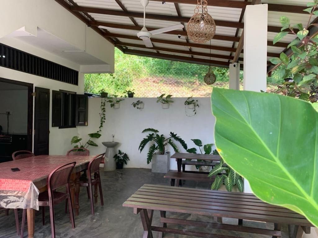 Lodge Rukaththana Unakuruwa Tangalle