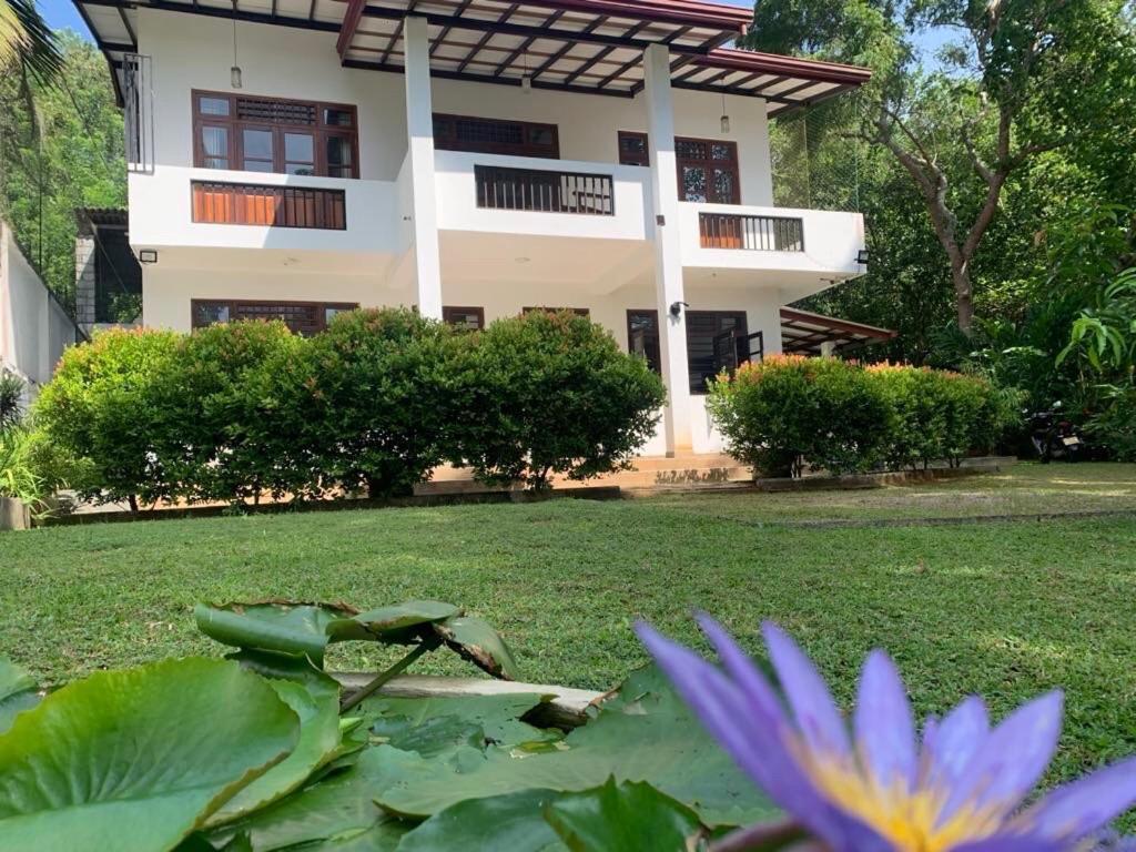 Rukaththana Unakuruwa